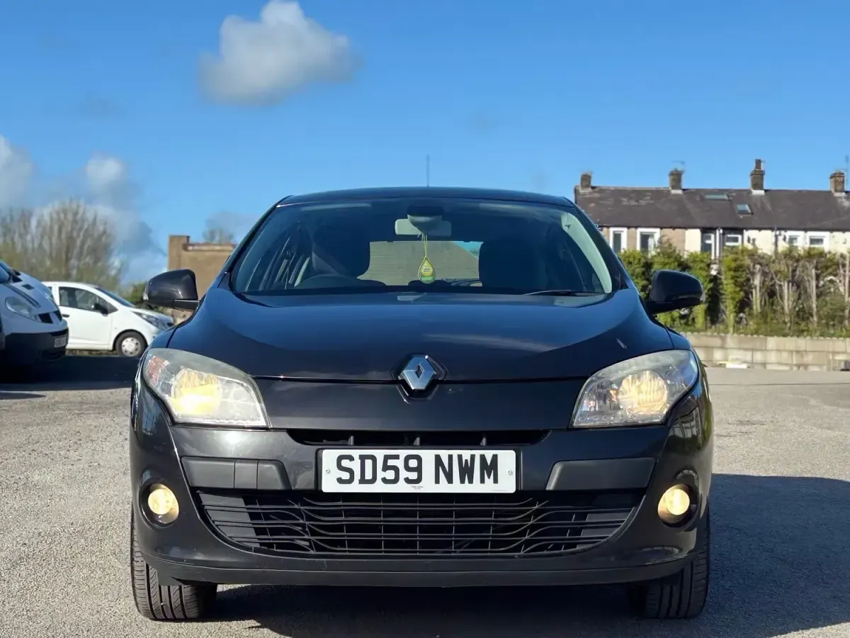 Used Renault Mégane Dynamique 2009 Black Hatchback