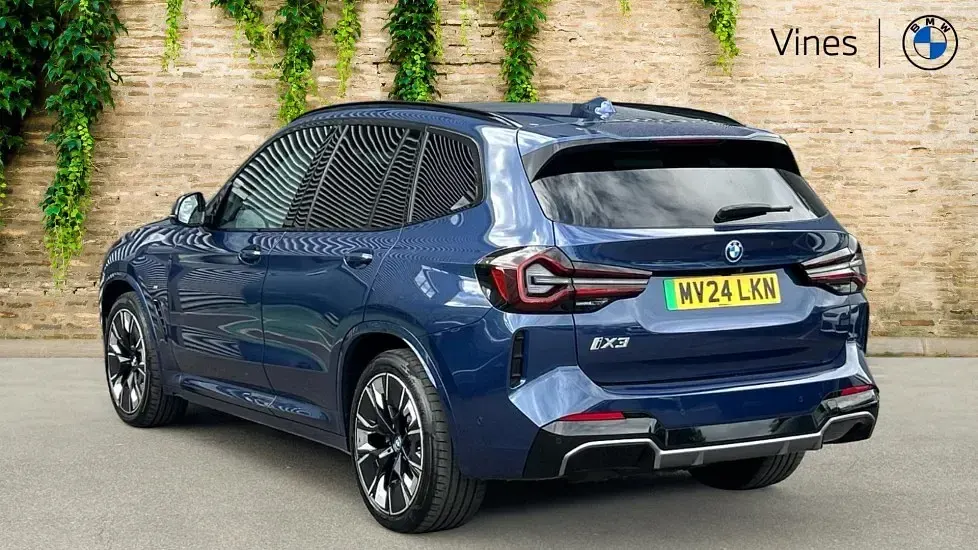 Used BMW iX3 M Sport 207 kW (282 HP) 2024 Blue SUV
