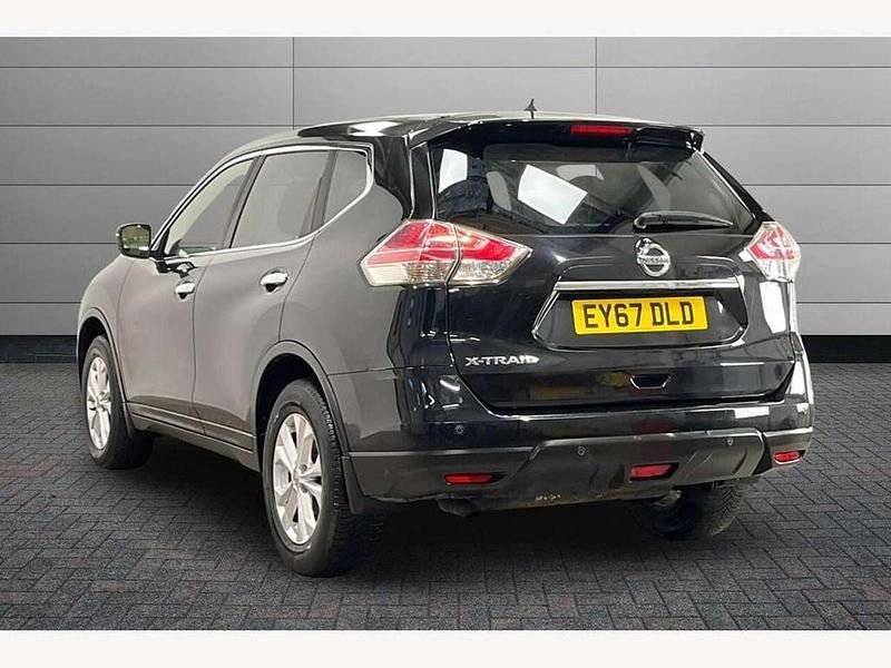 Used Nissan X-Trail Acenta 163 HP (119 kW) 2017 Black SUV