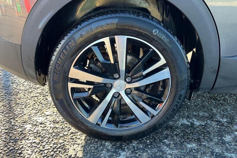 Used Peugeot 3008 GT 129 HP (94 kW) 2023 Grey SUV