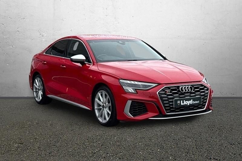 Used Audi A3 Comfort 296 HP (217 kW) 2023 Red Sedan