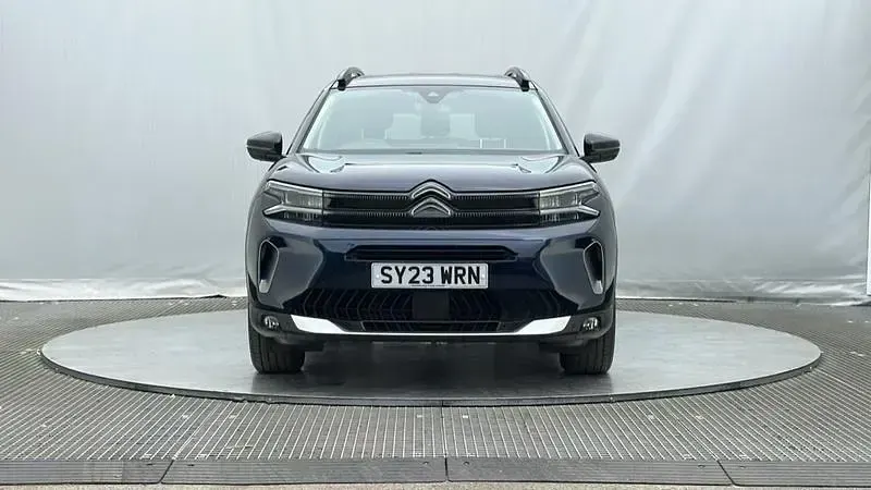 Used Citroën C5 Shine 131 HP (96 kW) 2023 Blue Hatchback
