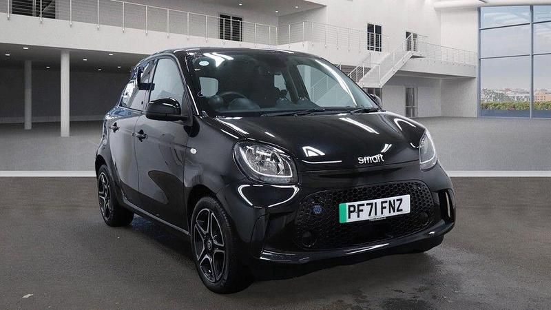 Black Used 2021 Smart ForFour Electric Drive Premium Hatchback | £8,495 (Fair price) - Image 1/2