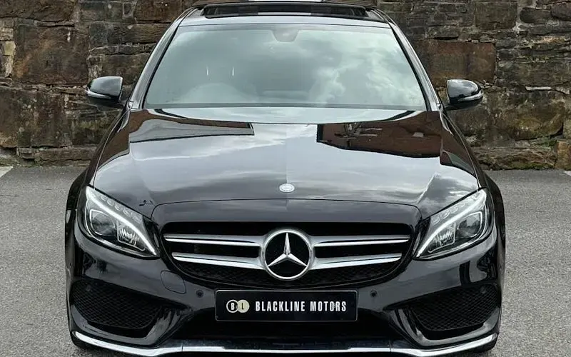 Used Mercedes C220 AMG Line Premium 170 HP (125 kW) 2015 Black Sedan