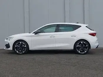 Used Cupra Leon VZ1 245 HP (180 kW) 2023 White Hatchback