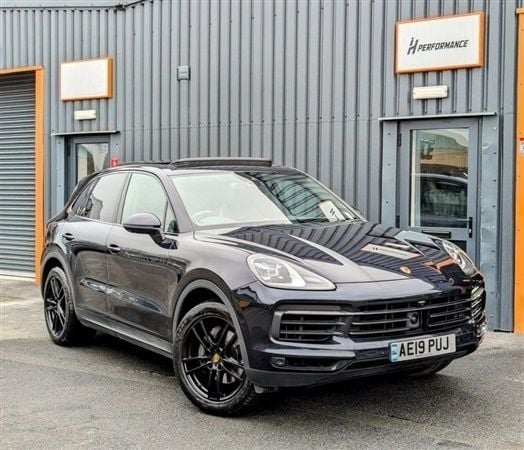 Blue Used 2019 Porsche Cayenne SUV | £36,995 (Good price) - Image 1/1