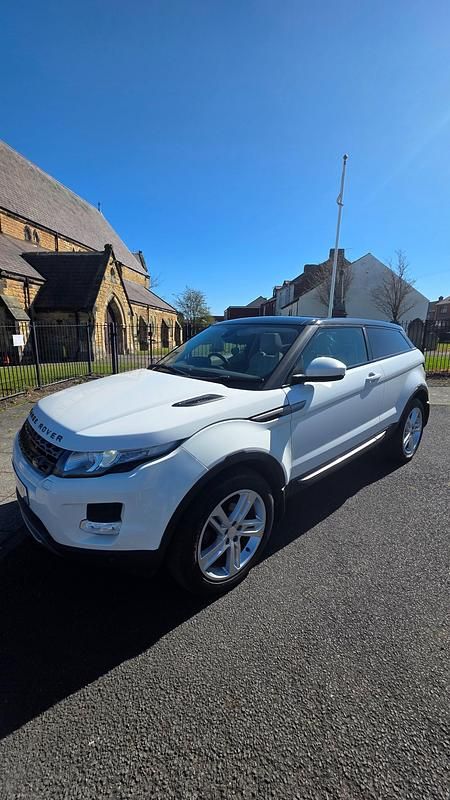 Used Land Rover Range Rover evoque Pure 150 HP (110 kW) 2014 White SUV