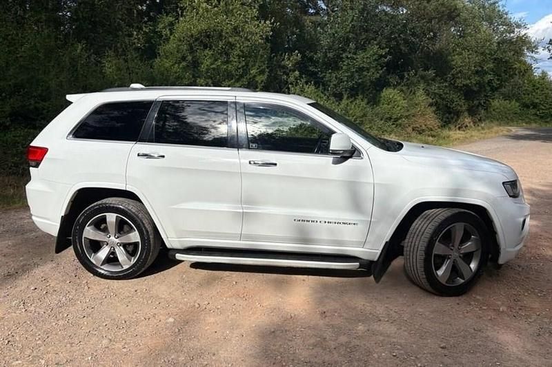White Used 2014 Jeep Grand Cherokee Overland SUV | £9,495 (Fair price) - Image 1/1