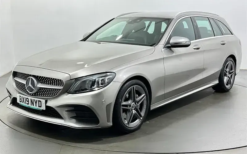 Used Mercedes C200 AMG Line Premium 184 HP (135 kW) 2019 Silver Estate