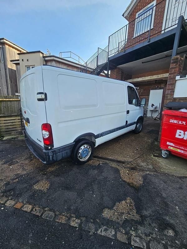 White Used 2009 Renault Master Van | £2,995 (Super price) - Image 1/2