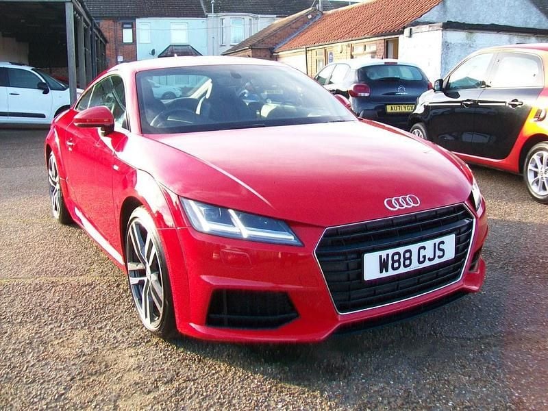 Used Audi TT S-Line 180 HP (132 kW) 2018 Red Coupe
