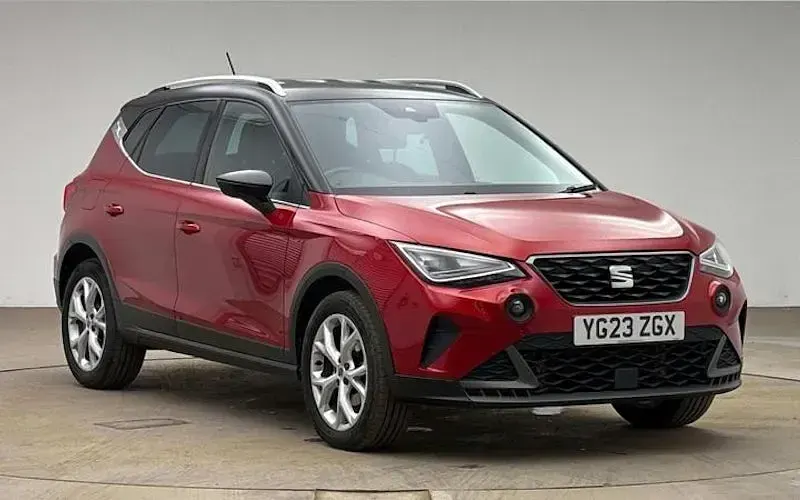 Used Seat Arona FR 110 HP (80 kW) 2023 SUV