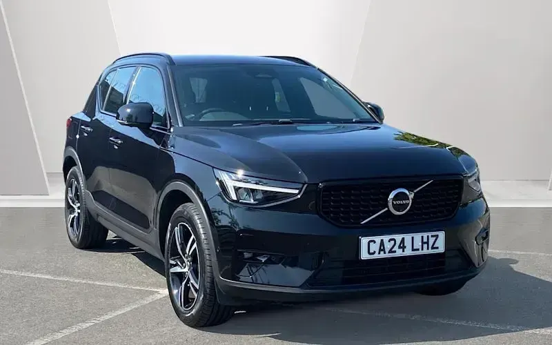 Used Volvo XC40 Plus 163 HP (119 kW) 2024 SUV