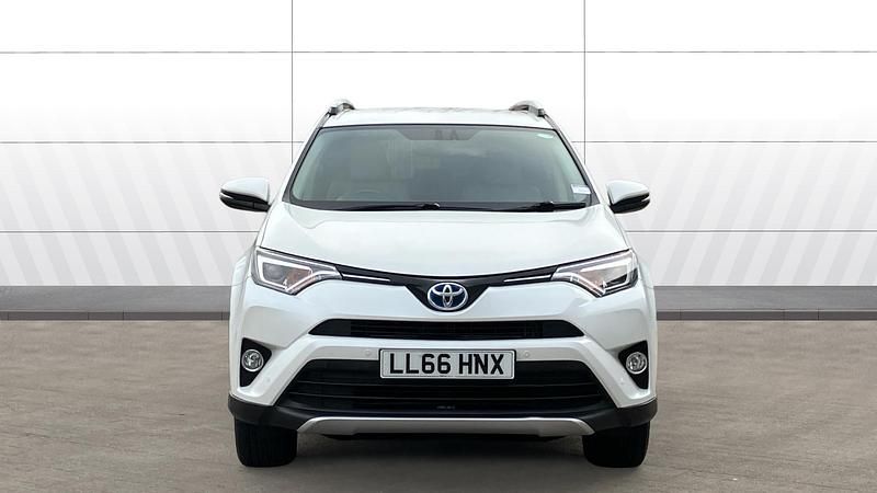 Used Toyota RAV4 197 HP (144 kW) 2016 SUV