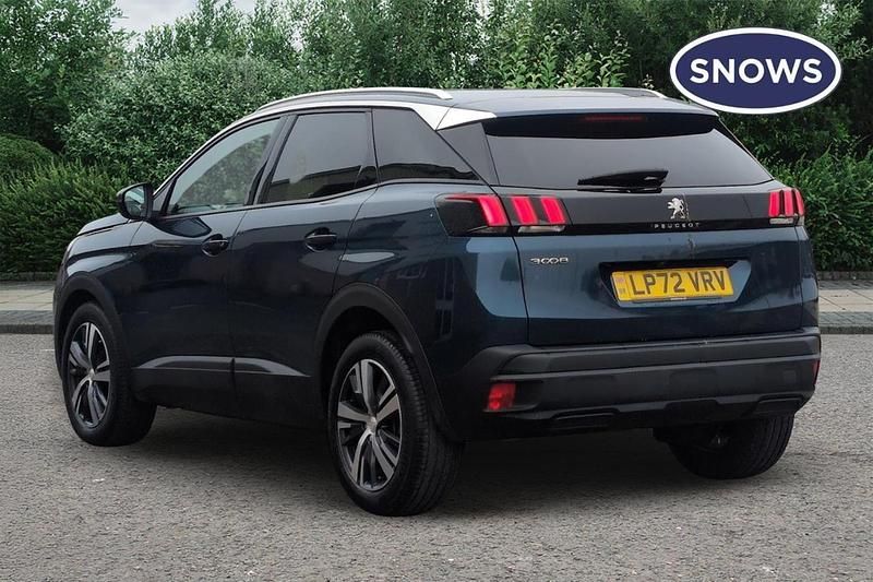 Used Peugeot 3008 Active+ 129 HP (94 kW) 2023 Blue SUV