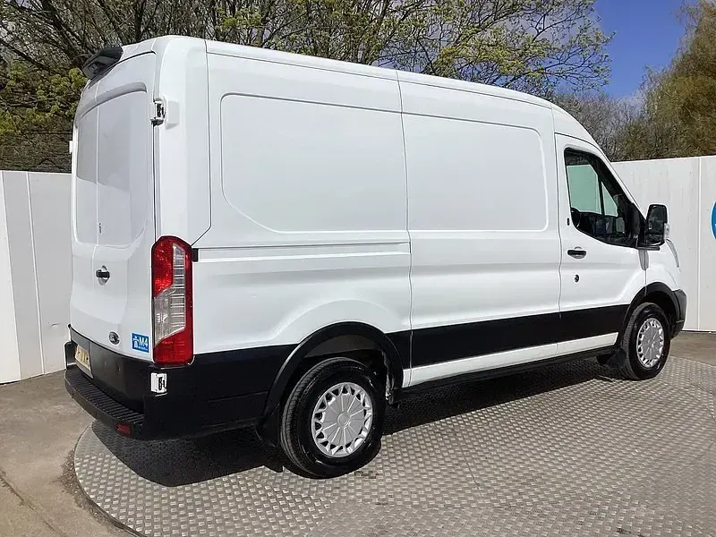 Używany Ford Transit Trend 130 KM (95 kW) 2020 Biały Van