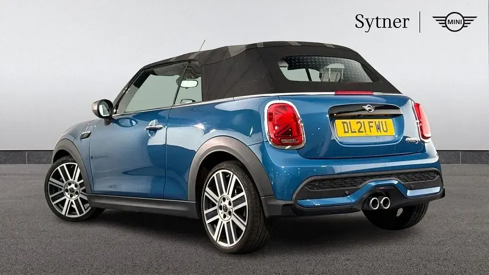 Used Mini Cooper S Cabriolet Exclusive 176 HP (129 kW) 2021 Blue Cabriolet