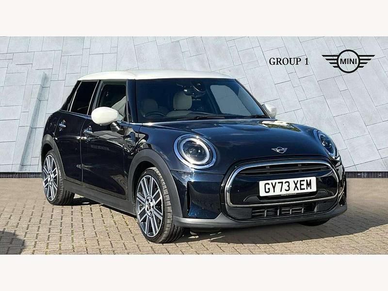 Black Used 2023 Mini Cooper Exclusive Hatchback | £22,795 (Fair price) - Image 1/4