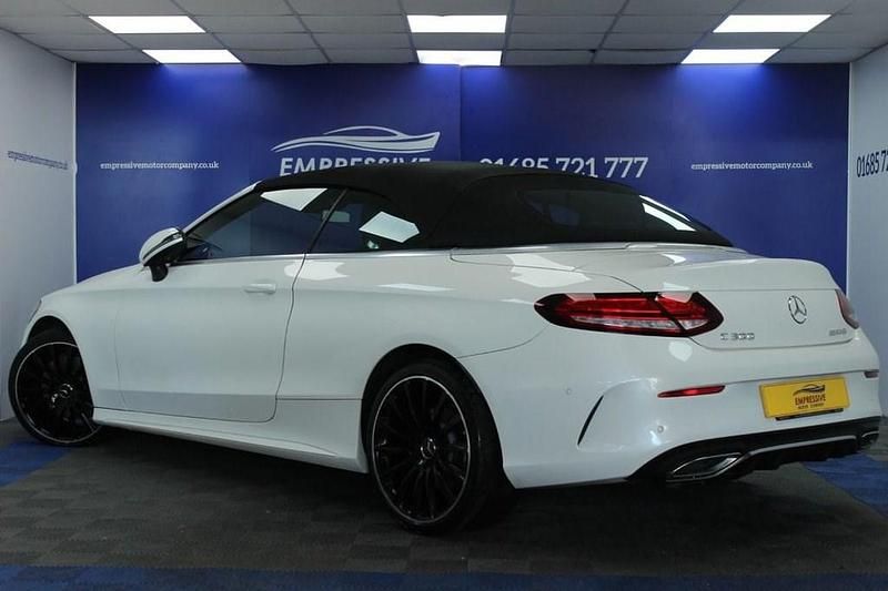 Used Mercedes C300 AMG Line Premium 245 HP (180 kW) 2018 White Cabriolet