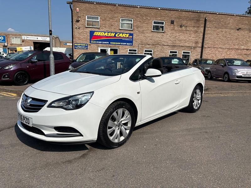 White Used 2016 Vauxhall Cascada Cabriolet | £4,999 (Fair price) - Image 1/4