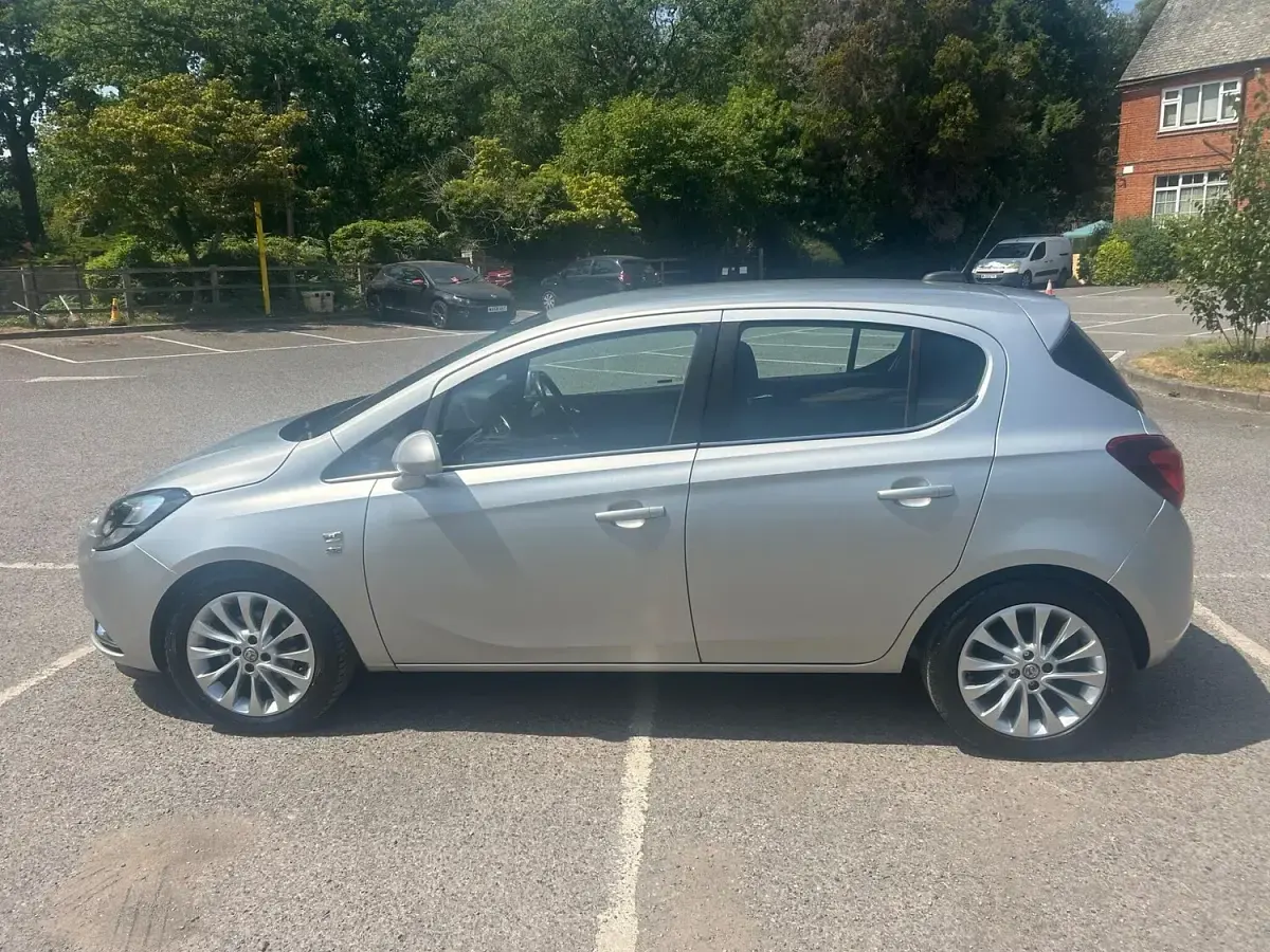 Used Vauxhall Corsa 90 HP (66 kW) 2016 Silver Hatchback