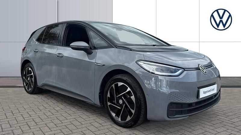 Grey Used 2022 VW ID.3 Pro Performance Hatchback | £18,100 (Expensive) - Image 1/4