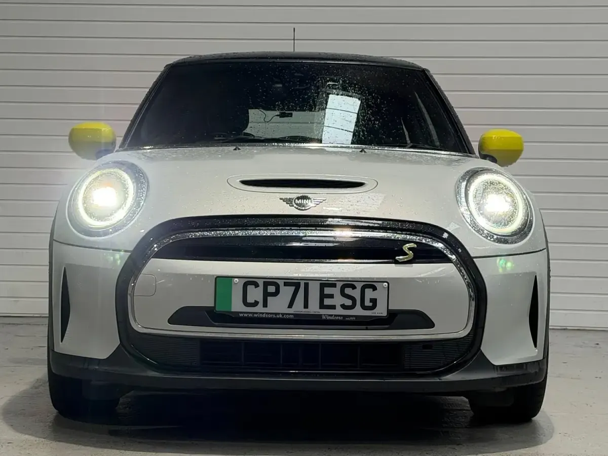 Used Mini Cooper SE Hatch 33 kW (45 HP) 2021 Silver Hatchback