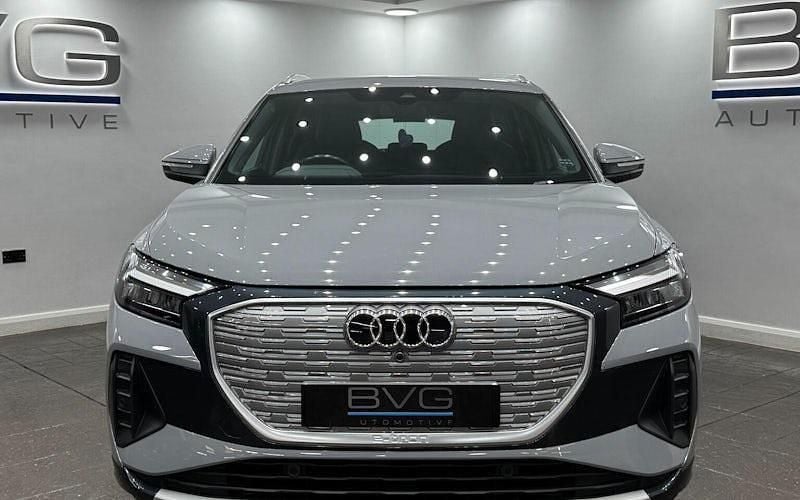 Used Audi Q4 e-tron Sport 150 kW (204 HP) 2023 Grey SUV