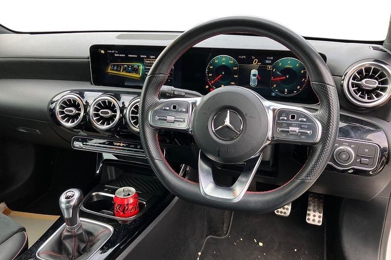 Used Mercedes A200 Active 163 HP (119 kW) 2018 White Hatchback