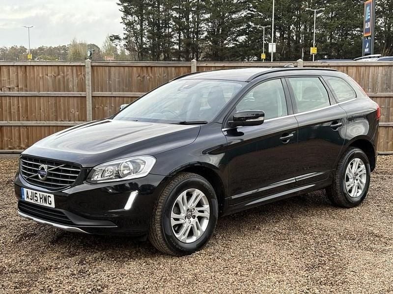 Black Used 2015 Volvo XC60 SE SUV | £10,100 (Good price) - Image 1/4