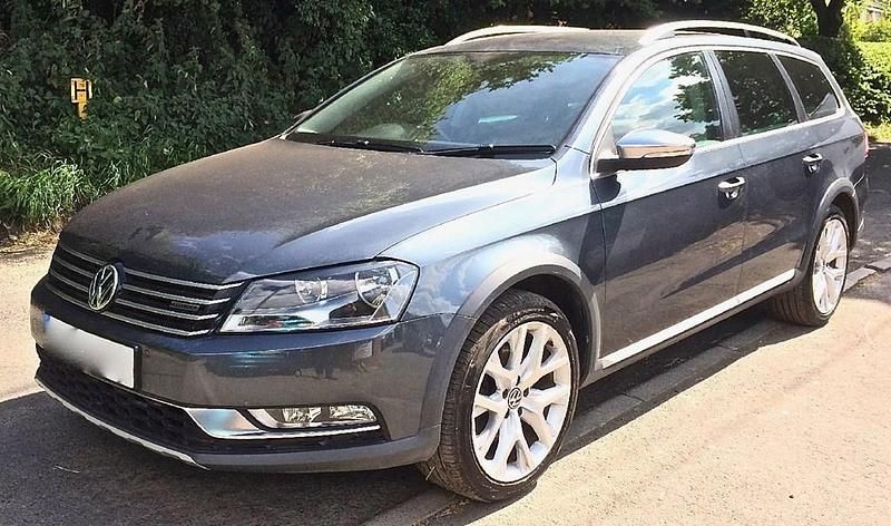 Used VW Passat Alltrack 180 HP (132 kW) 2014 Grey Estate