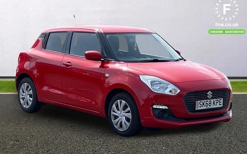 Usado Suzuki Swift SZ3 111 HP (81 kW) 2018 Vermelho Citadino