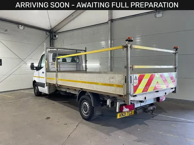 Used Mercedes Sprinter Progressive 150 HP (110 kW) 2021 White Van