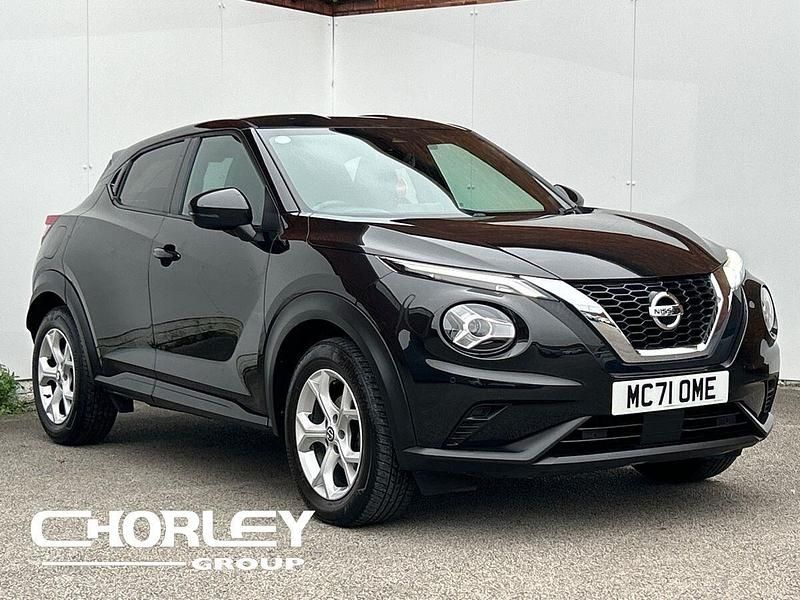 Used Nissan Juke N-Connecta 114 HP (83 kW) 2021 Black SUV