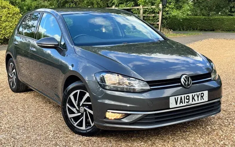 Used VW Golf VII Match 116 HP (85 kW) 2019 Hatchback