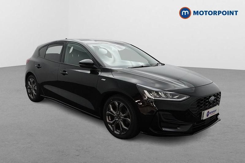 Black Used 2022 Ford Focus ST-Line Hatchback | £15,099 (Good price) - Image 1/4