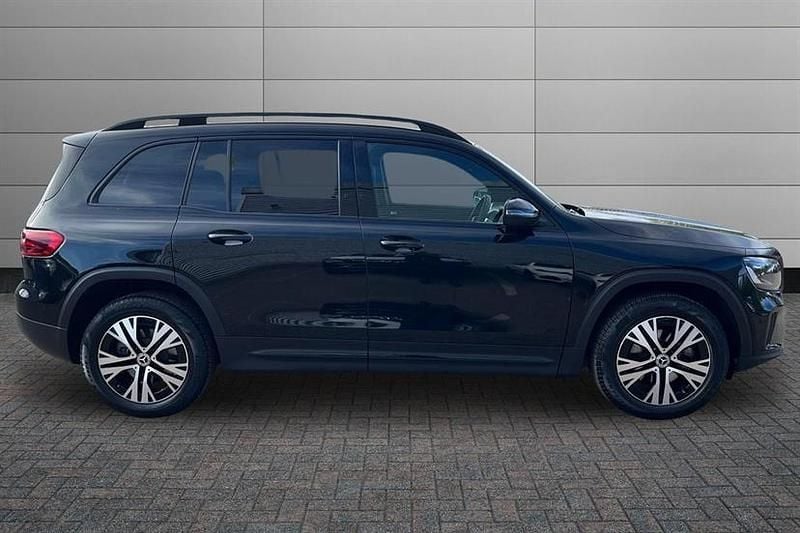 Used Mercedes GLB200 Executive 163 HP (119 kW) 2025 Cosmos black SUV
