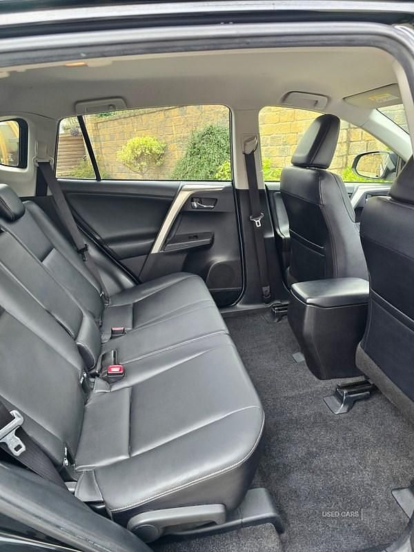 Used Toyota RAV4 124 HP (91 kW) 2014 Black SUV