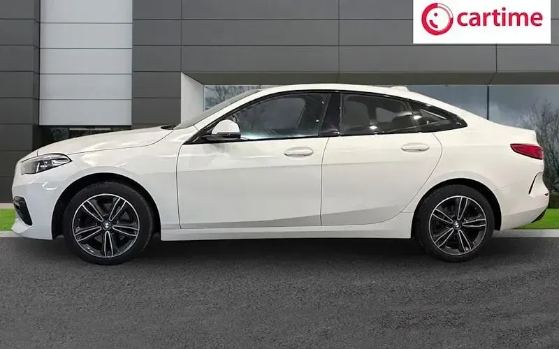 Used BMW 218 Gran Coupé Sport Line 136 HP (100 kW) 2022 White Coupe