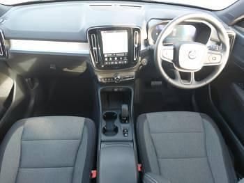 Used Volvo XC40 Core 163 HP (119 kW) 2025 Grey SUV