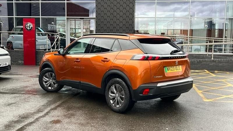 Used Peugeot e-2008 Active+ 98 kW (134 HP) 2023 Orange SUV