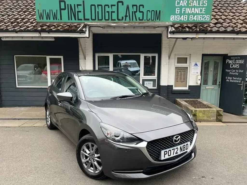 Usado Mazda 2 75 HP (55 kW) 2023 Cinzento Citadino
