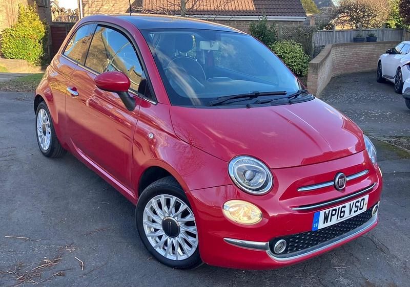 Used Fiat 500 Lounge 69 HP (50 kW) 2016 Red Hatchback