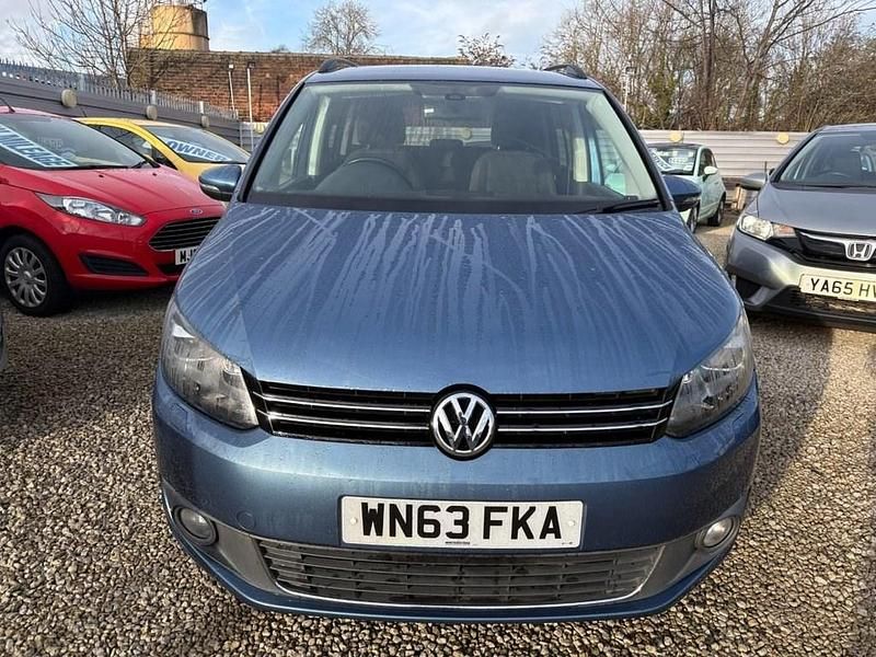 Used VW Touran SE 140 HP (102 kW) 2024 Blue MPV