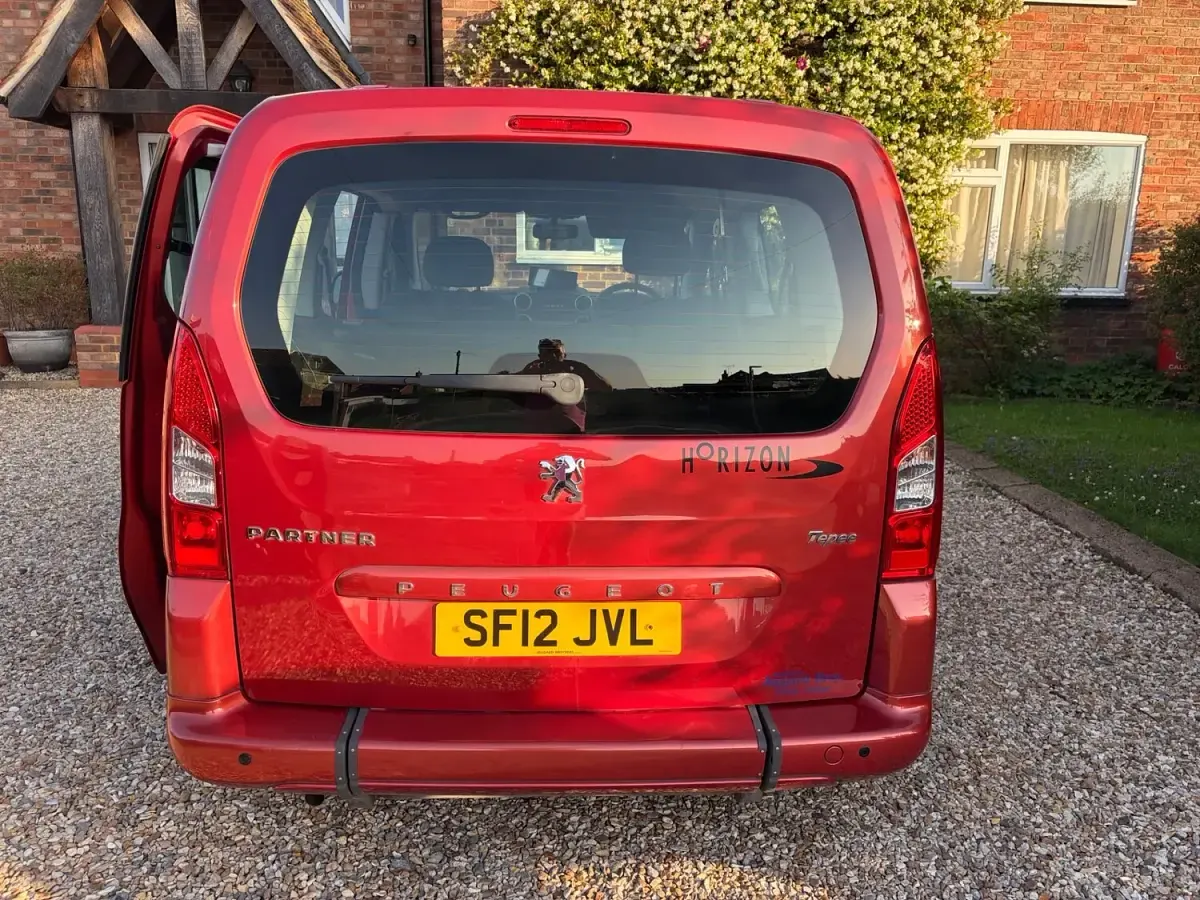 Used Peugeot Partner Tepee S 2012 Red MPV