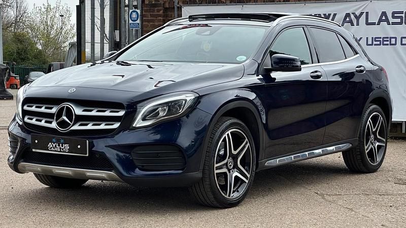 Used Mercedes GLA220 AMG line 2018 Blue SUV