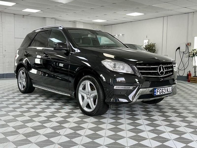 Black Used 2013 Mercedes ML350 AMG SUV | £10,991 (Fair price) - Image 1/3