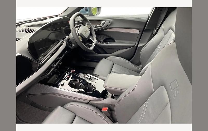 Used Audi A5 Advanced 204 HP (150 kW) 2025 Horizon blue Estate