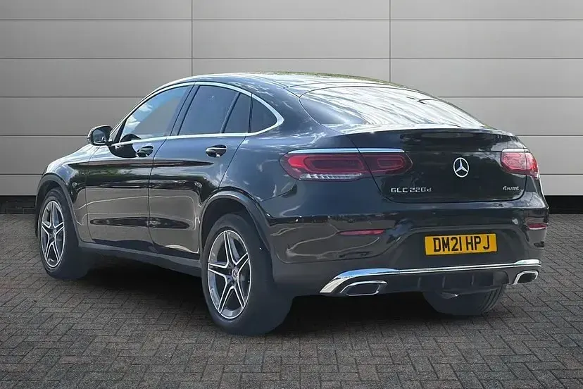 Used Mercedes GLC220 AMG line 194 HP (142 kW) 2021 Obsidian black SUV