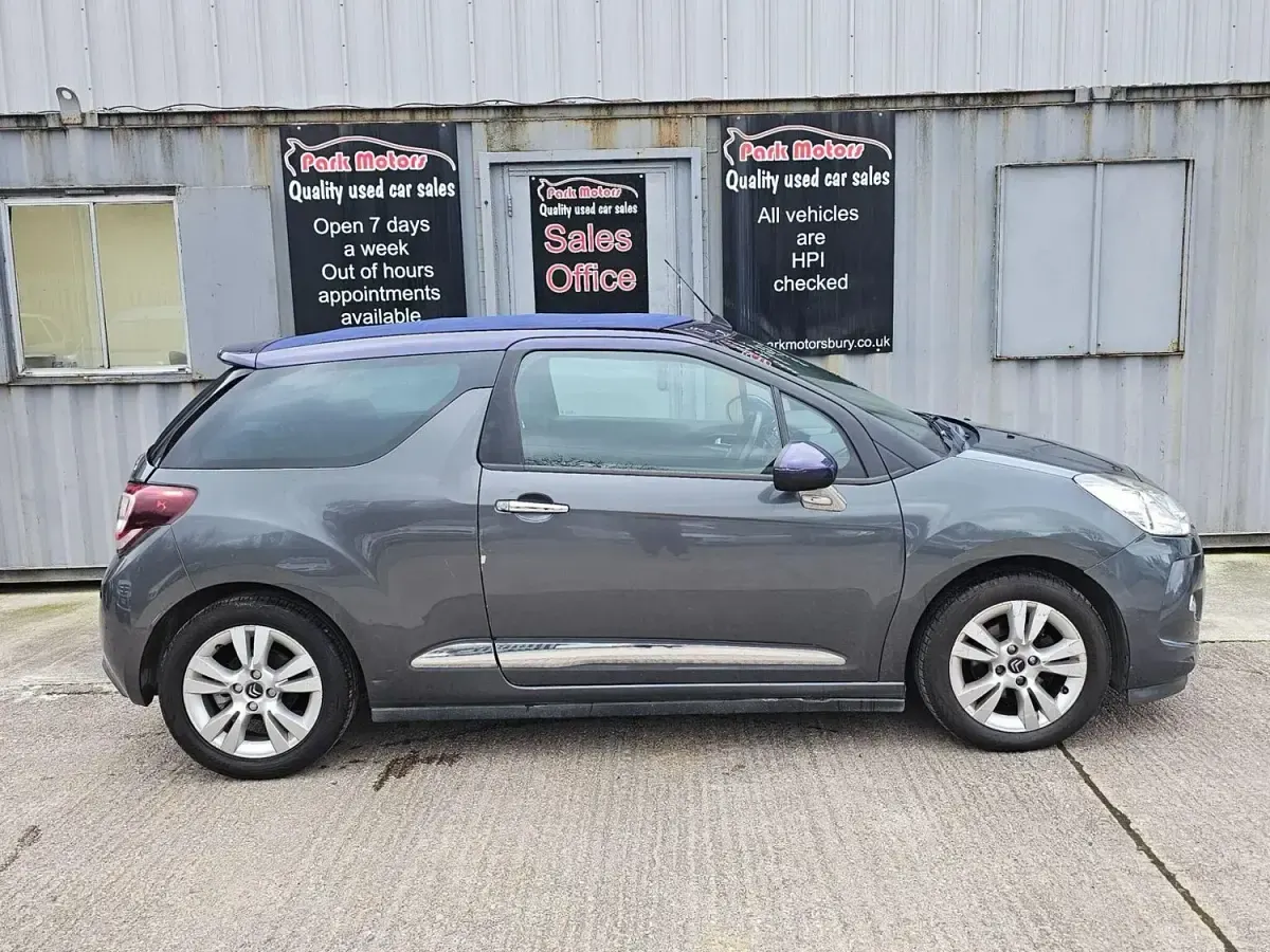 Begagnad Citroën DS3 Cabriolet 155 HK (114 kW) 2013 Grå Cab